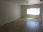 Photo - 28160 Landau Blvd