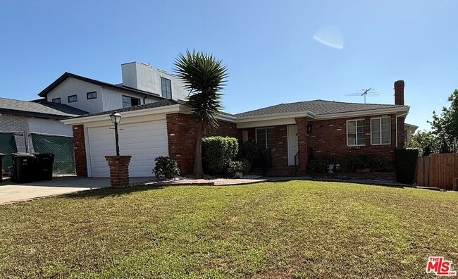 Photo - 3237 Midvale Ave