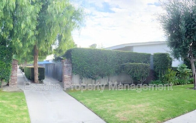 Building Photo - 310 Hill St Unit 18