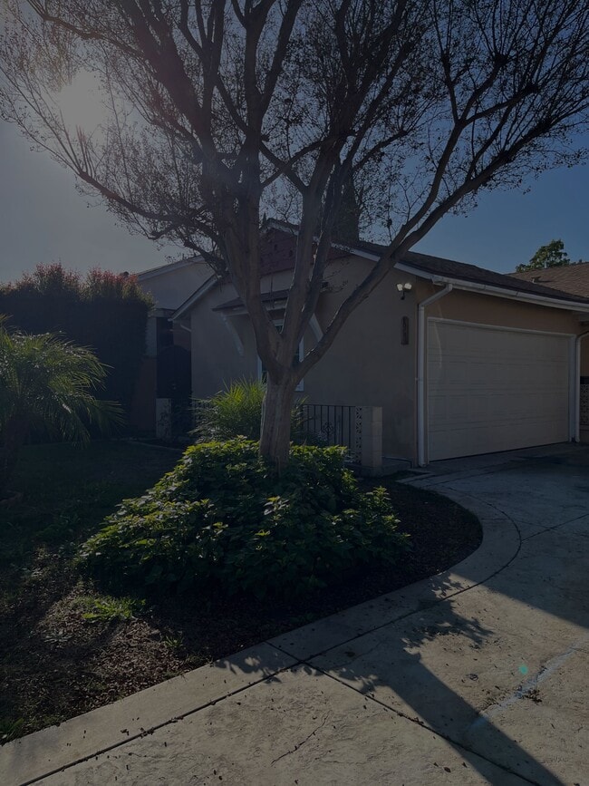 Photo - 1733 Lancewood Ave House