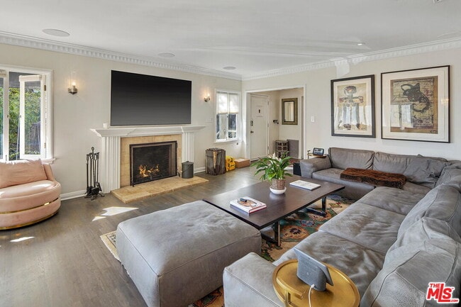 Photo - 1328 Londonderry View Dr