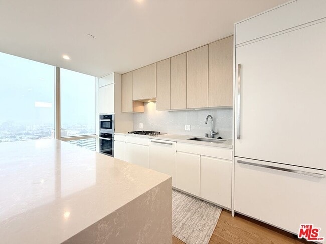 Photo - 877 Francisco St Unit 3111