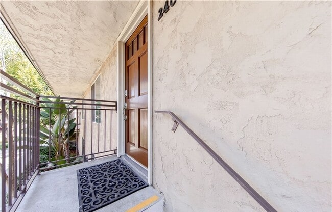 Photo - 3535 Madison Ave