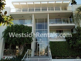 Building Photo - 131 N Gale Dr Unit 2A Rental