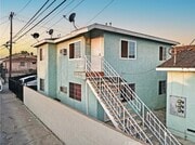 Top unit - 2538 Malabar St Apartments Unit 2