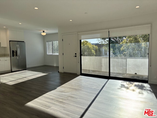 Photo - 1264 9th St Unit J