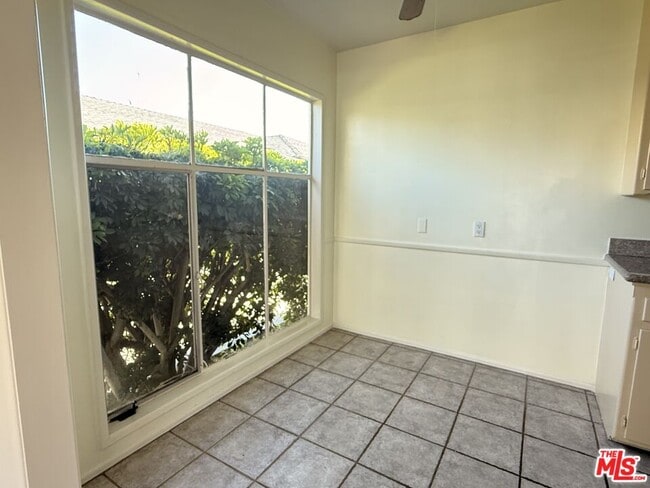 Photo - 3947 Prospect Ave