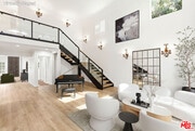 Photo - 23114 Mariano St