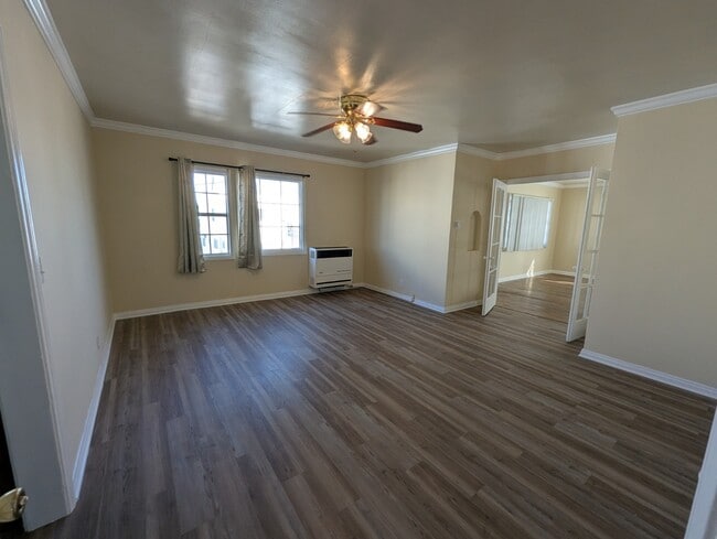 Photo - 1011 W 65th St Unit 1011