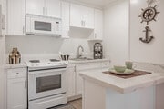 Studio - 500SF - Beach House Apartments