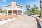 Photo - 4 Bedroom, 3 Bath Large House with Mountai...