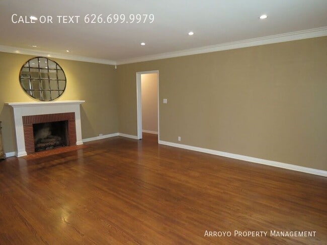 Photo - 1212 N Story Pl