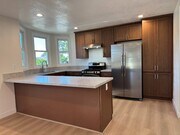 Kitchen - 328 E Linda Vista Ave