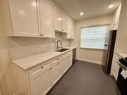 Photo - 3563 1/2 Keystone Ave Unit 3563 1/2