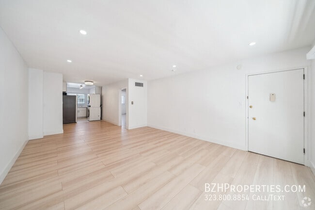 Building Photo - 326 Serrano Ave Unit 9 Rental