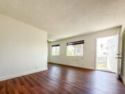 Photo - 2540 3rd Ave