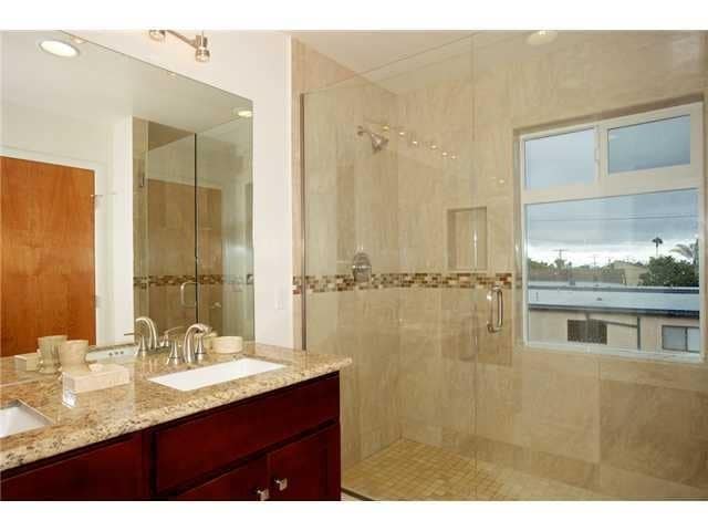 Photo - 4221 Idaho St