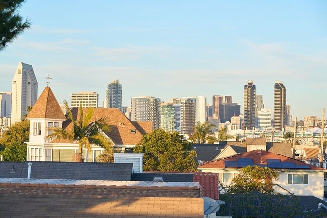 Photo - FURNISHED Modern One Bedroom+Loft Coronado! In Unit W/D! AC! Assigned Parking! Unit Vacation Apartment