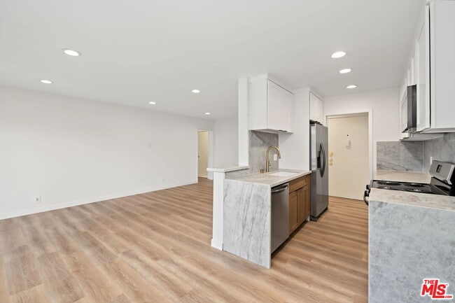 Photo - 1831 Prosser Ave Unit 208