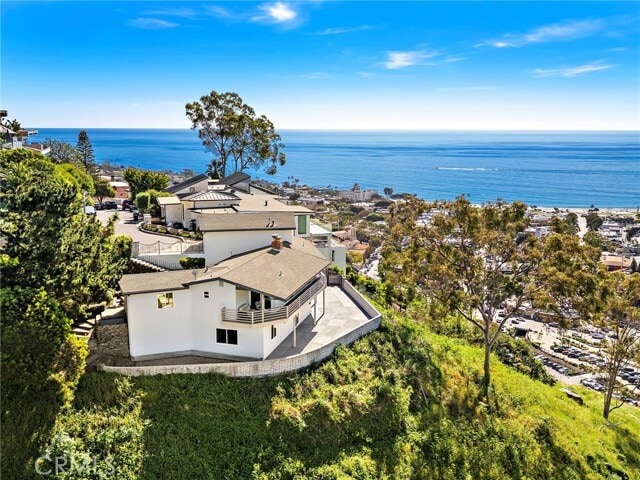 Photo - 696 Mystic View