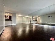 Photo - 600 W 9th St Unit 406