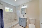 Photo - 10321 Hemphill Ct House