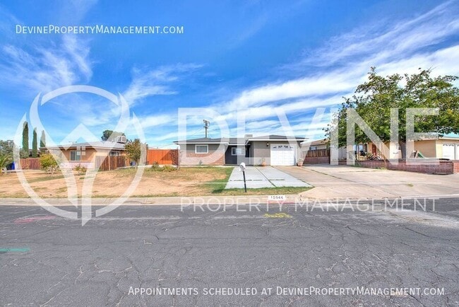 Building Photo - 15044 Redondo Dr