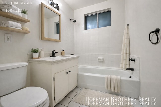 Photo - 1036 N Crescent Heights Blvd Unit 3