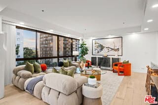 Photo - 10750 Wilshire Blvd