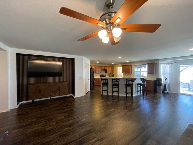 Photo - Lancaster 3 Bedroom + 2 Bathroom