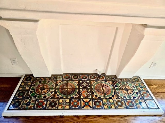 Fireplace - 616 N Orange Dr Unit 616