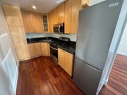 Photo - 1426 Main St Unit B