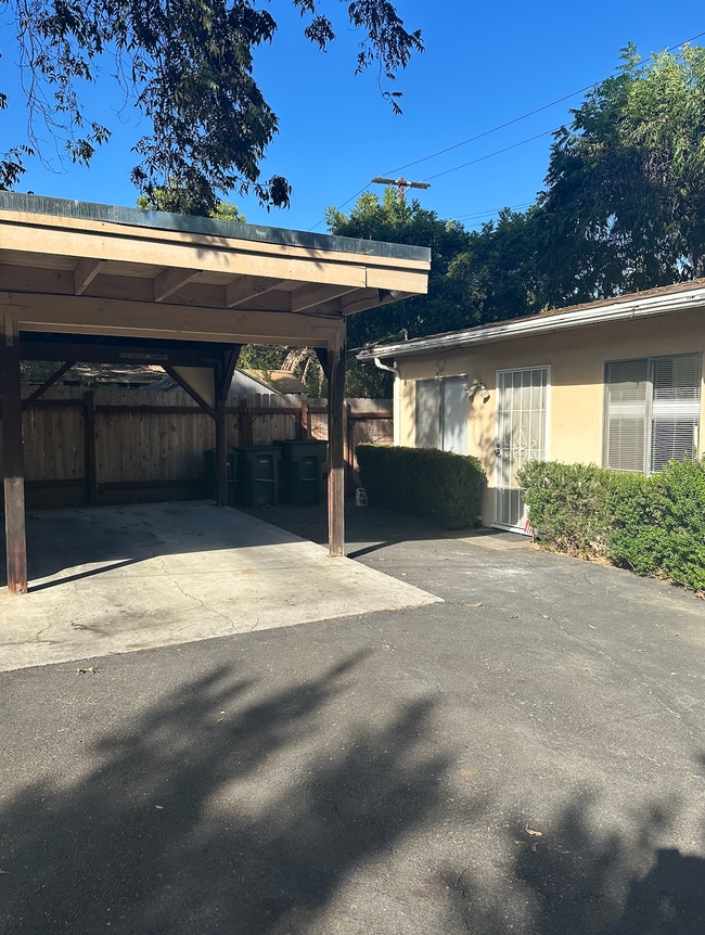 Photo - 72 S Parkwood Ave Unit 2