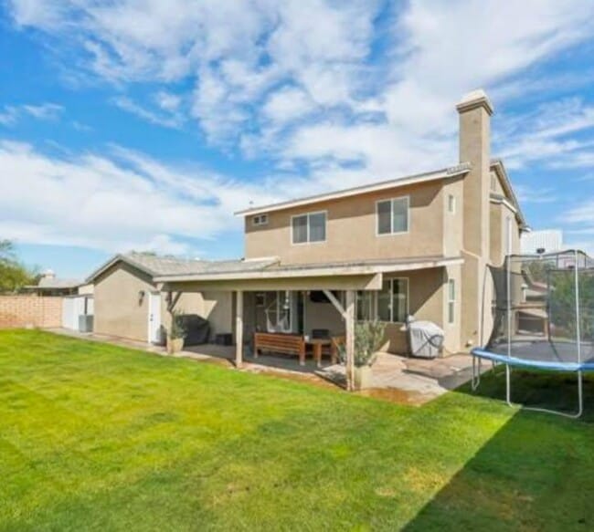 Photo - 80549 Tinsley Ave