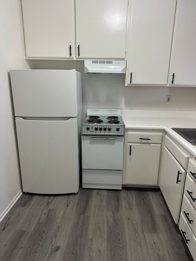 Photo - La Verne Senior Apartments