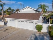 Photo - 893 N Morgan St