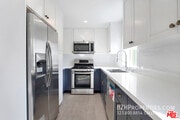 Photo - 6032 Romaine St Apartment Unit 4