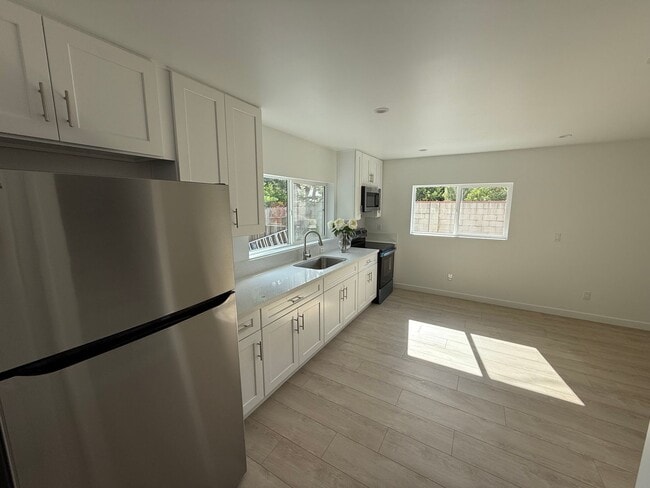 Photo - Bassett Properties Unit 16916