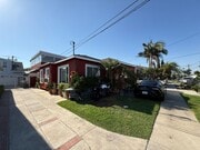 Photo - 4 bed 3 bath plus 2 Extra Bonus Rooms with full bathroom in the back yard