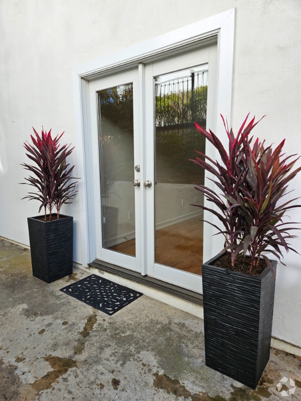 Building Photo - 2149 Via Tiempo Rental