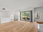 Photo - Spacious 3Beds+2.5Baths Townhouse With A B...