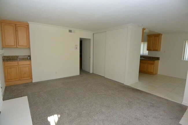 Photo - 1315 Palm Ave Unit A