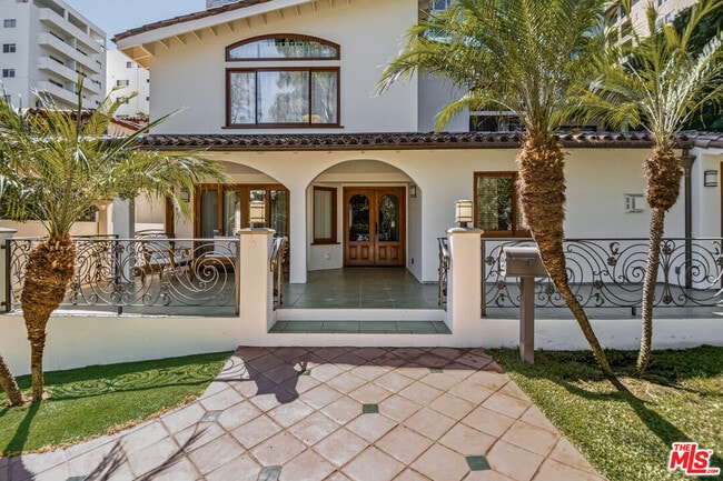 Photo - 10734 Lindbrook Dr