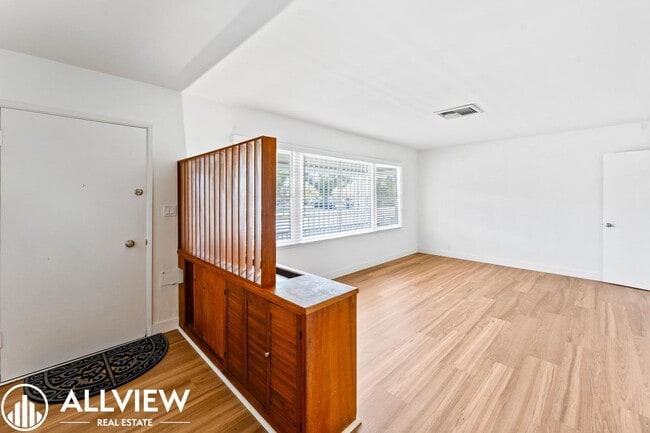 Photo - Stylishly Renovated Santa Ana Gem – 4-Bedr...