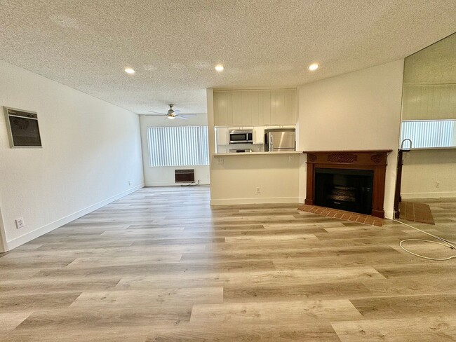 Photo - 3546 Hughes Ave Unit 204