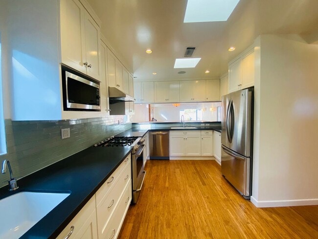 Photo - Sitting Proudly on a Vibrant Mar Vista Street, this 3-Bedroom 2-Bathroom Demands Your Attention