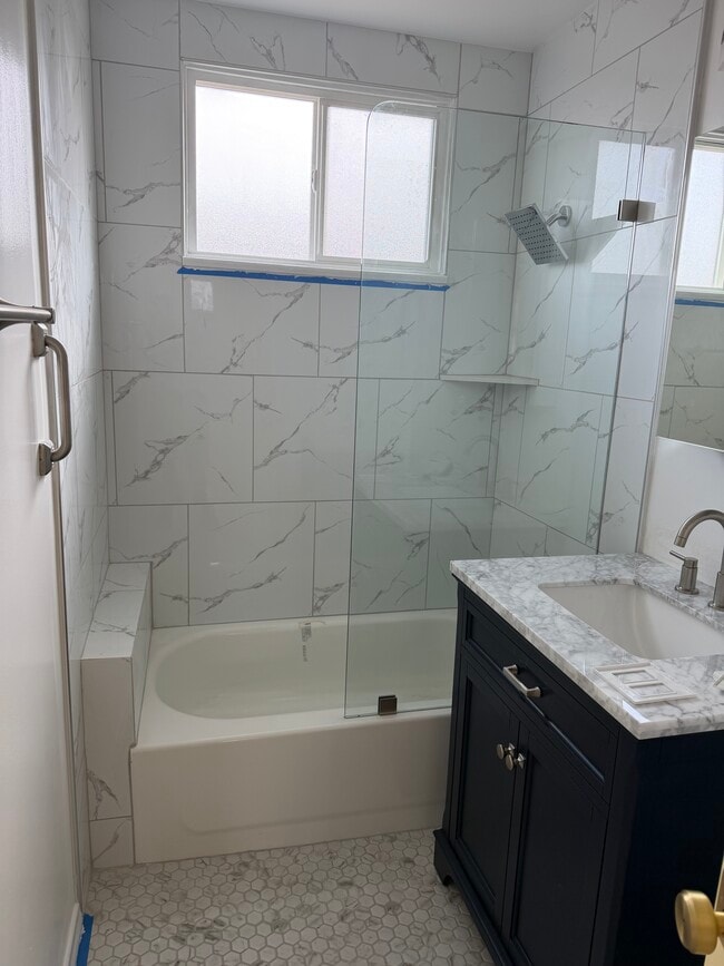 Photo - 701 Indiana Ave