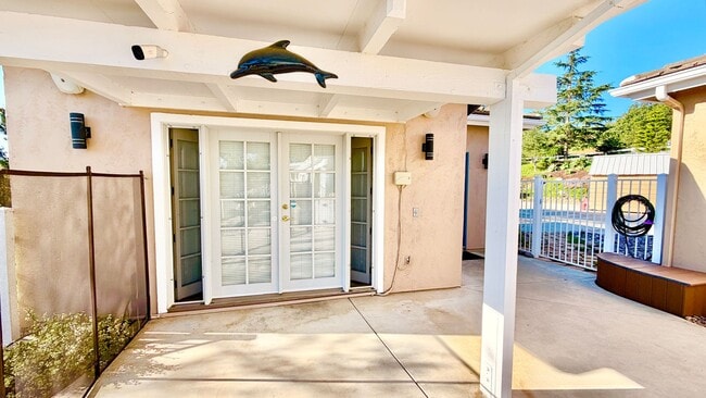 Photo - Darling Stand Alone & Detached Open Studio Layout Guest Home unit on Private Country Property in ...