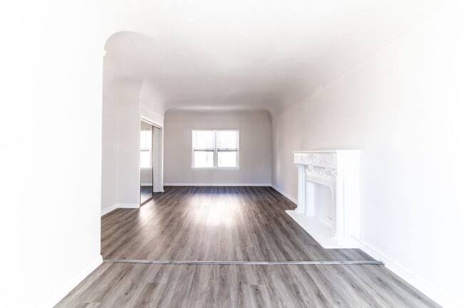 Photo - 207 N Berendo St Unit 1/4