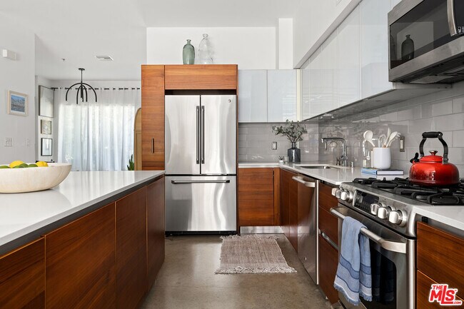 Photo - 11500 Tennessee Ave Unit 115